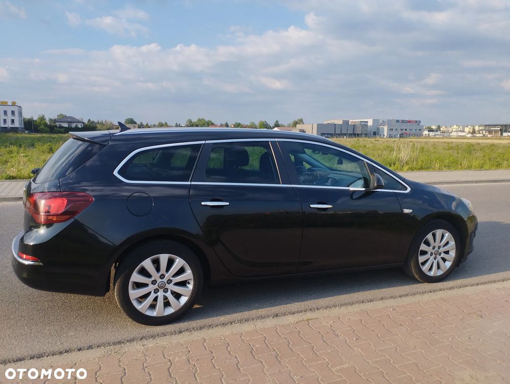 Opel Astra 1.7 CDTI Cosmo - 3