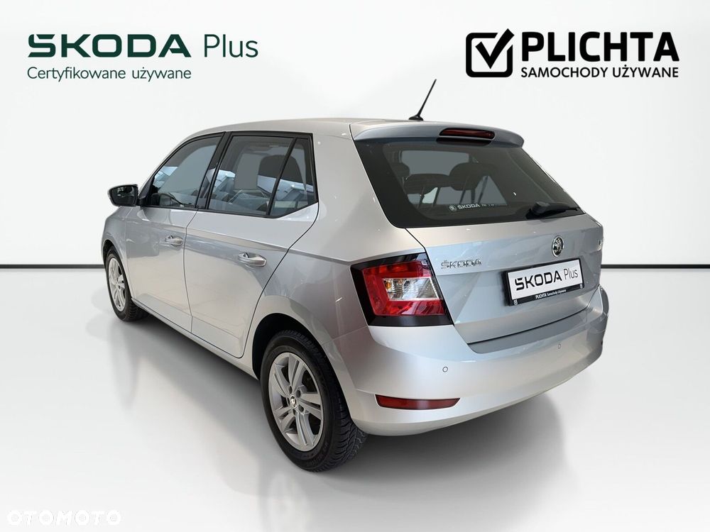 Skoda Fabia - 8