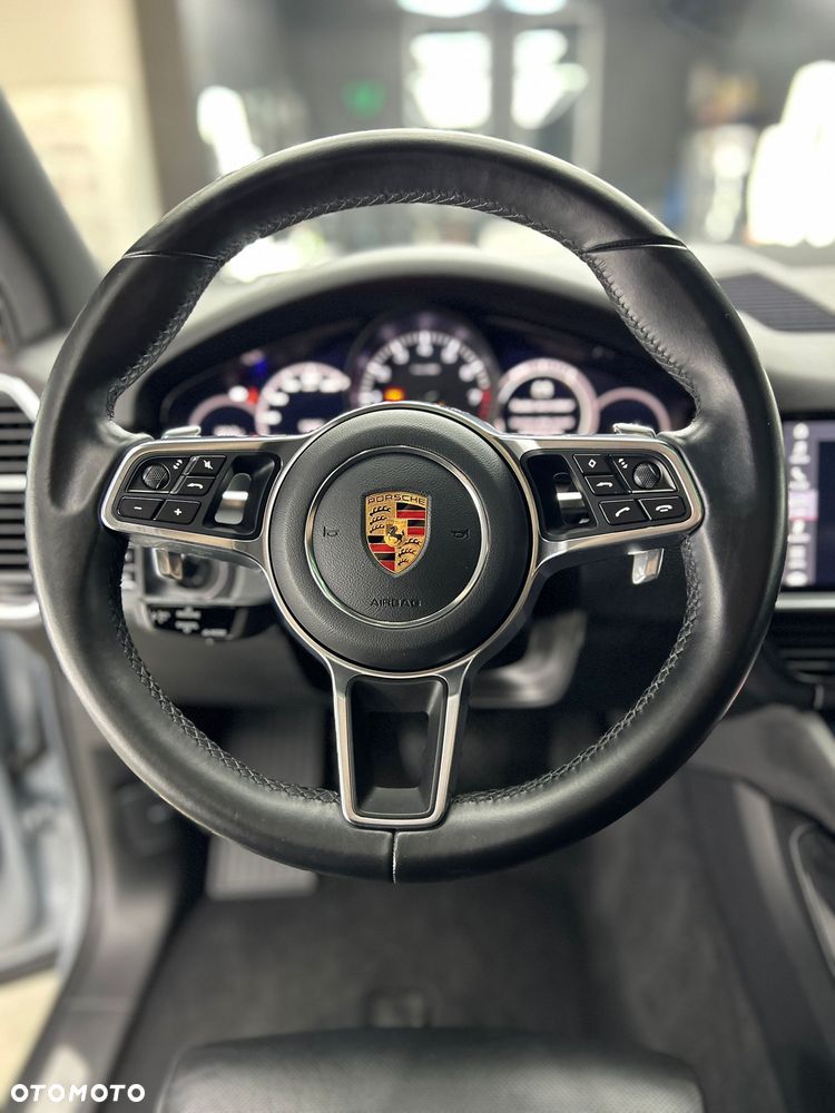 Porsche Cayenne Tiptronic S - 8