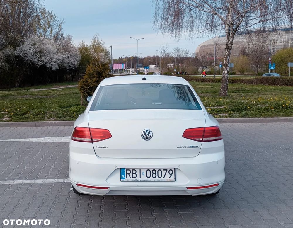 Volkswagen Passat 2.0 TDI BMT Comfortline - 6
