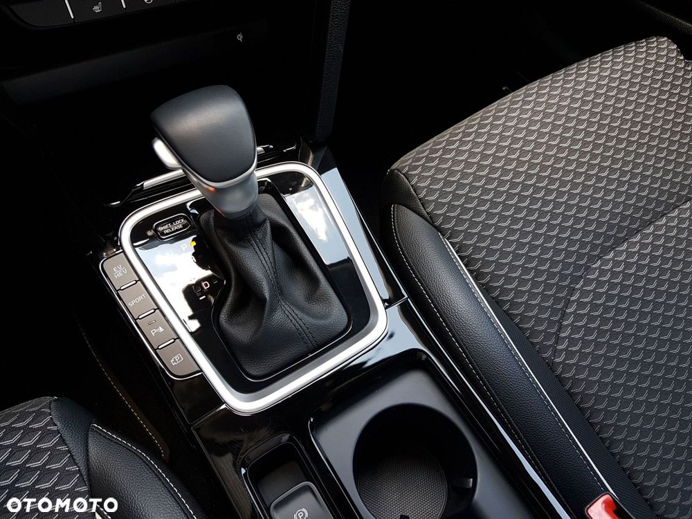 Kia XCeed 1.6 GDI PHEV Business Line DCT - 16
