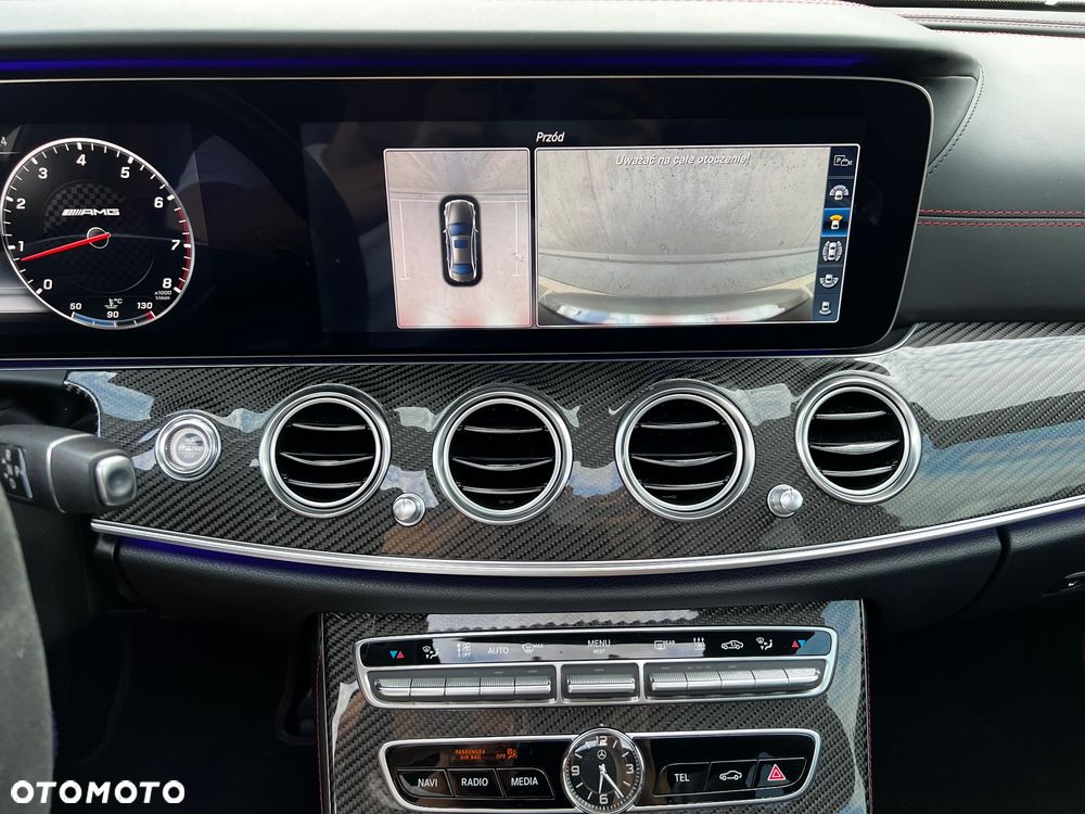Mercedes-Benz Klasa E 43 AMG 4-Matic - 19