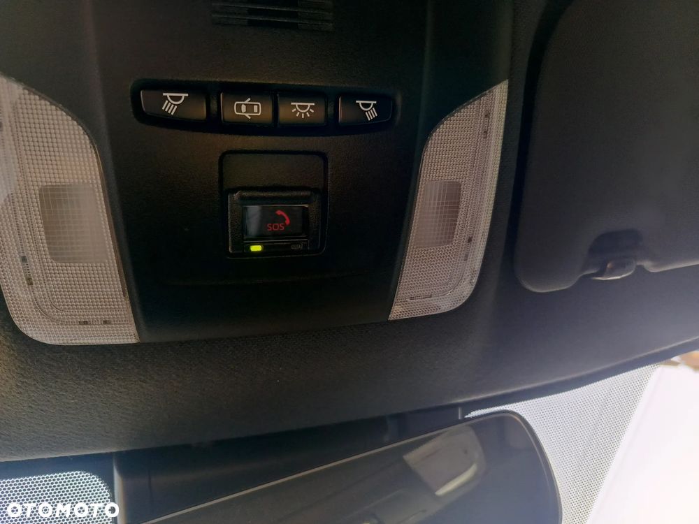 Toyota Corolla - 23