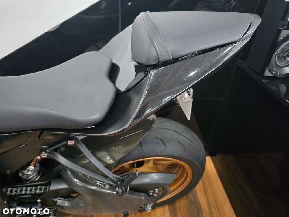Kawasaki ZXR - 11
