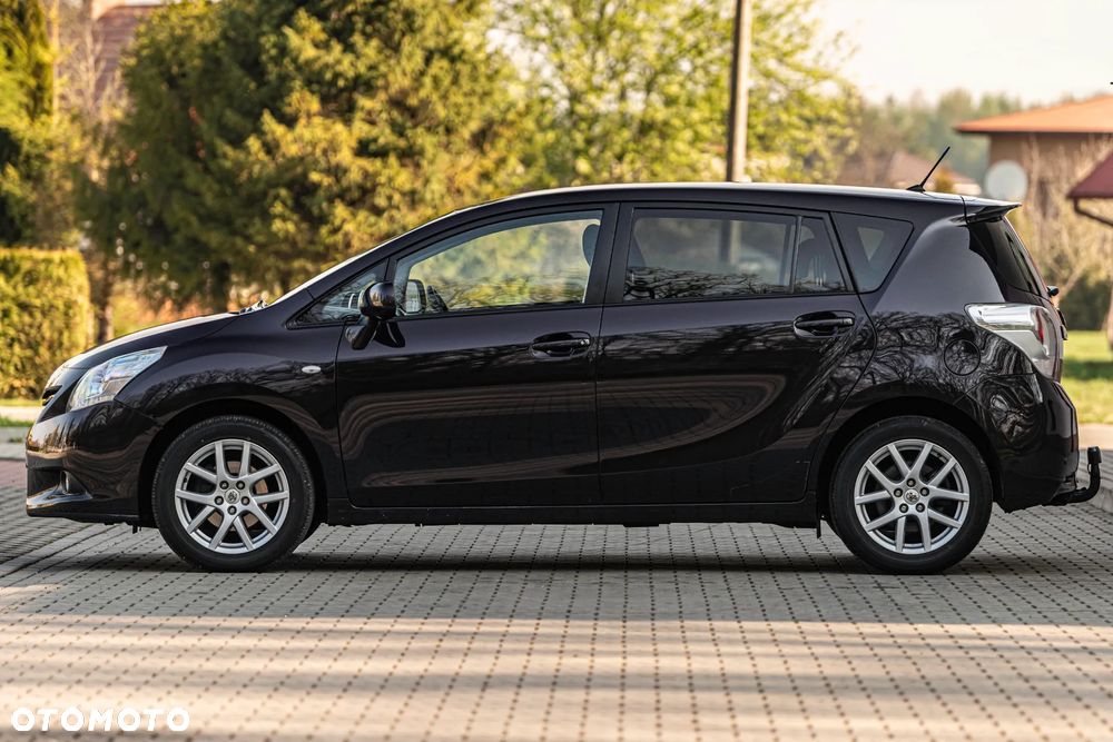 Toyota Verso 1.8 Edition - 15