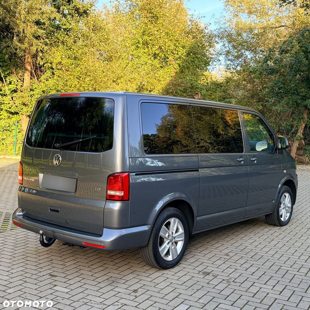 Volkswagen Multivan - 17