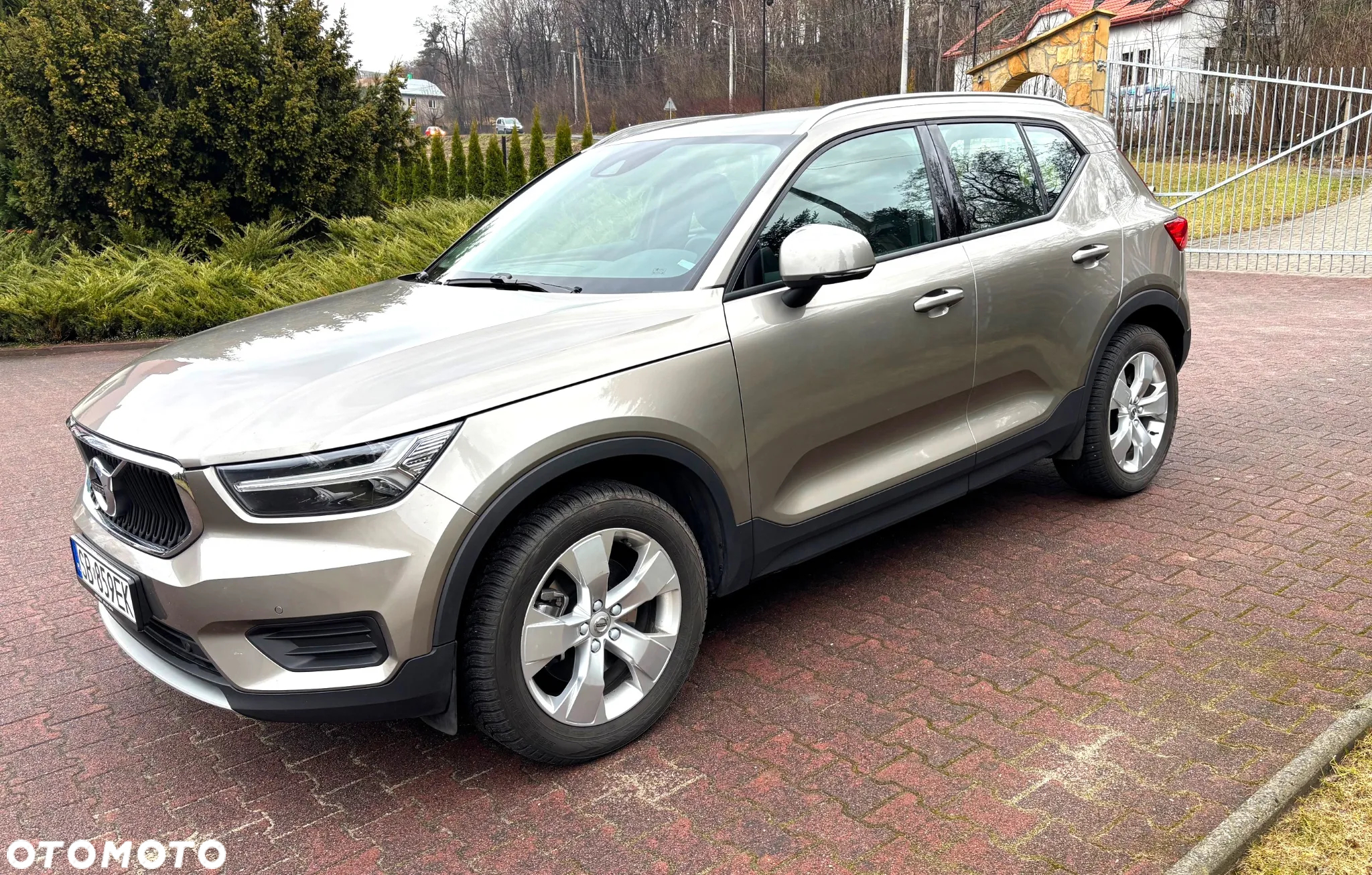 Volvo XC 40 - 3