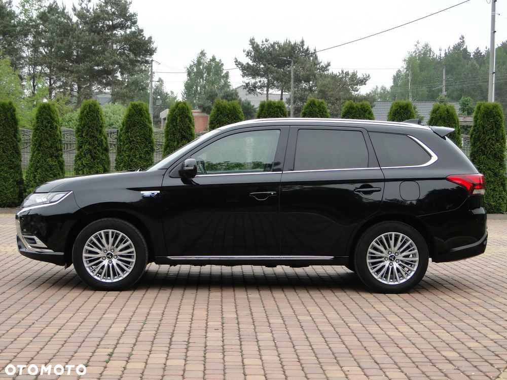 Mitsubishi Outlander Instyle + - 6