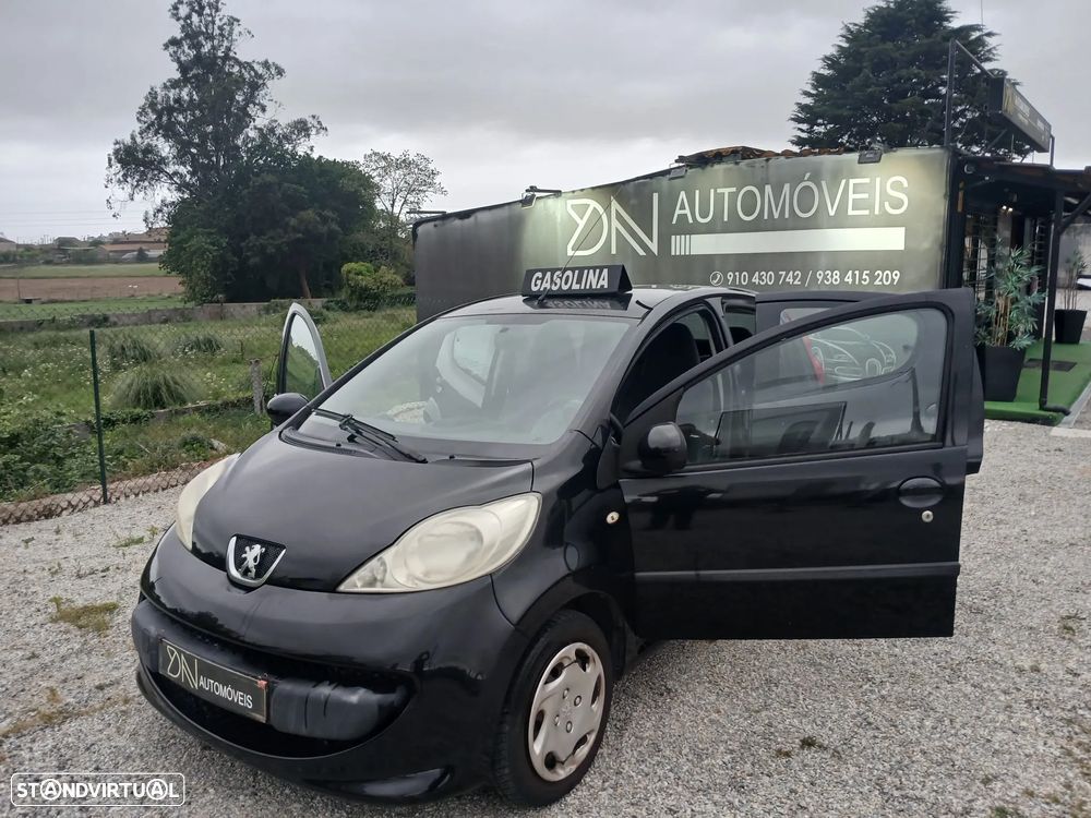 Peugeot 107 1.0 Trendy - 6