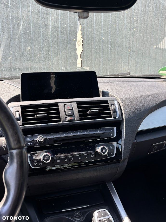 BMW Seria 2 220i M Sport - 12