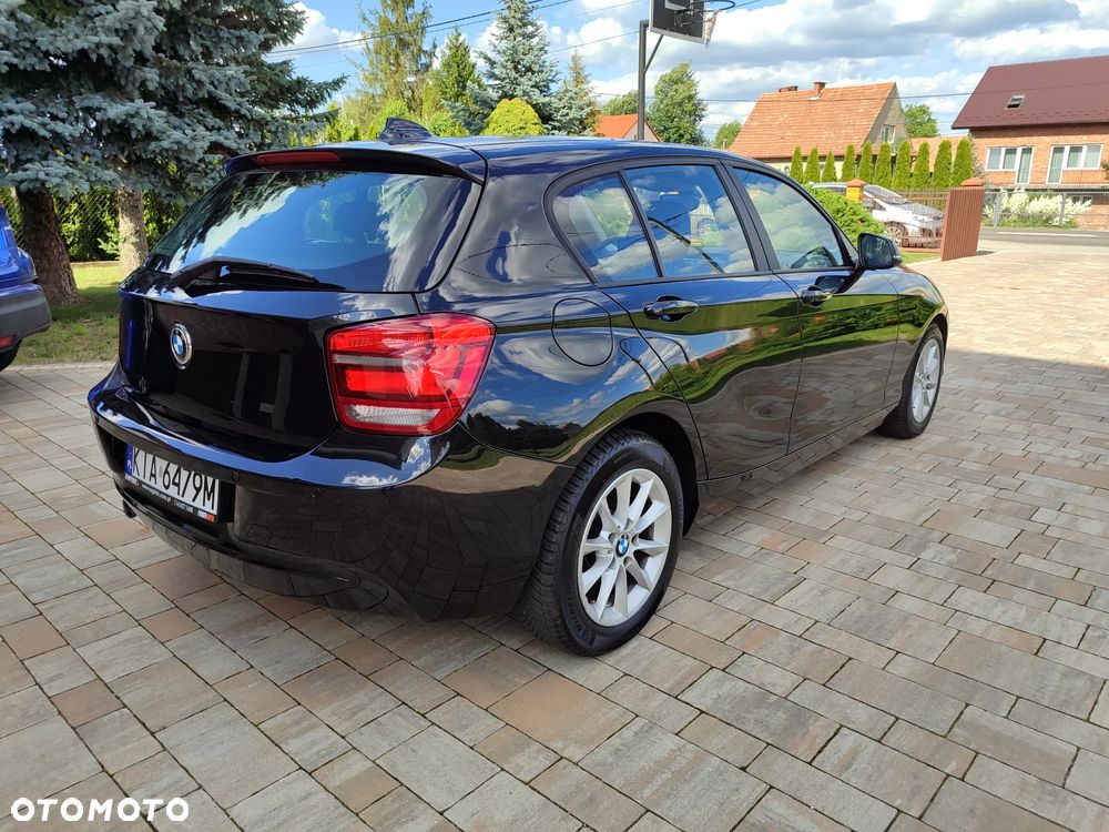 BMW Seria 1 116d Sport Line - 12