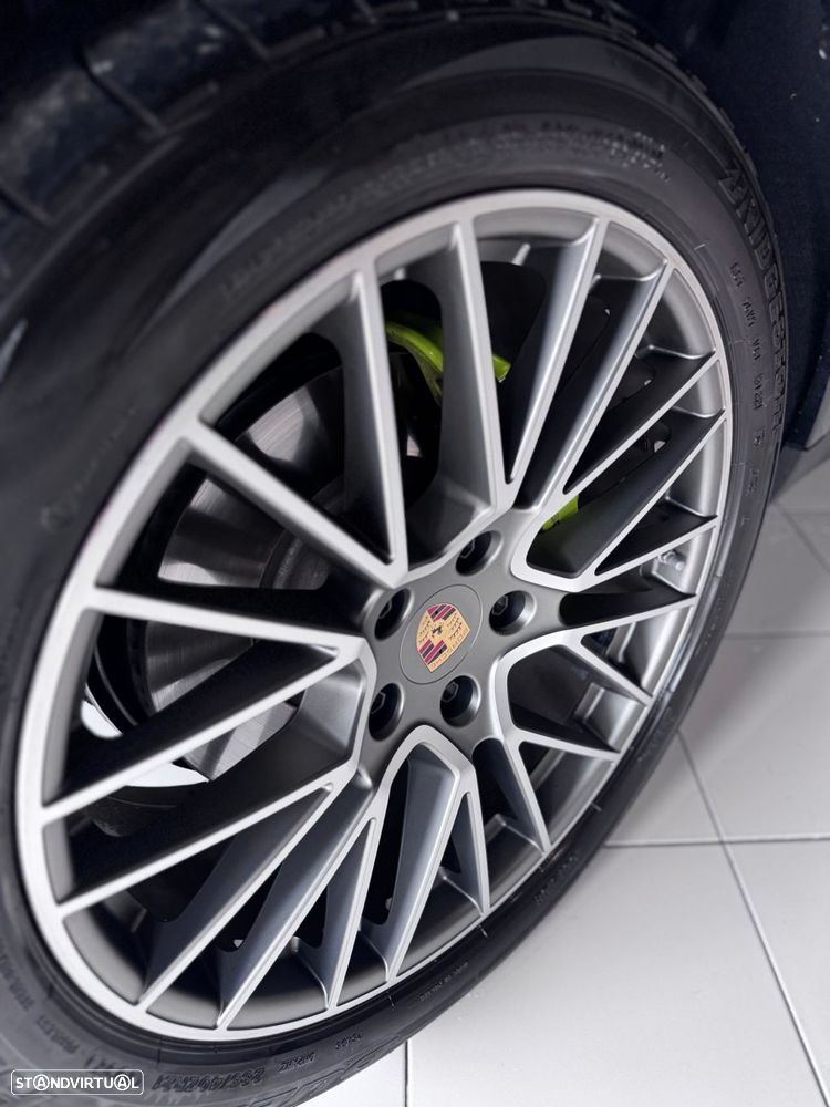 Porsche Cayenne E-Hybrid Platinum Edition - 6