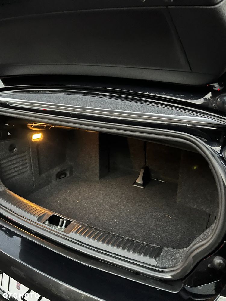 Volkswagen Golf - 14