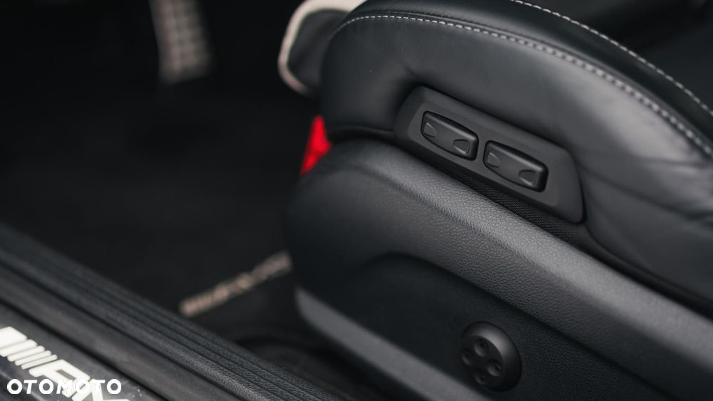 Mercedes-Benz Klasa C AMG 63 S - 25