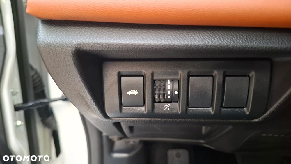 Subaru Legacy - 26