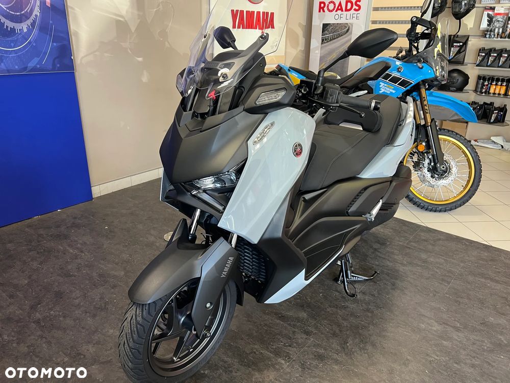 Yamaha X-max - 9