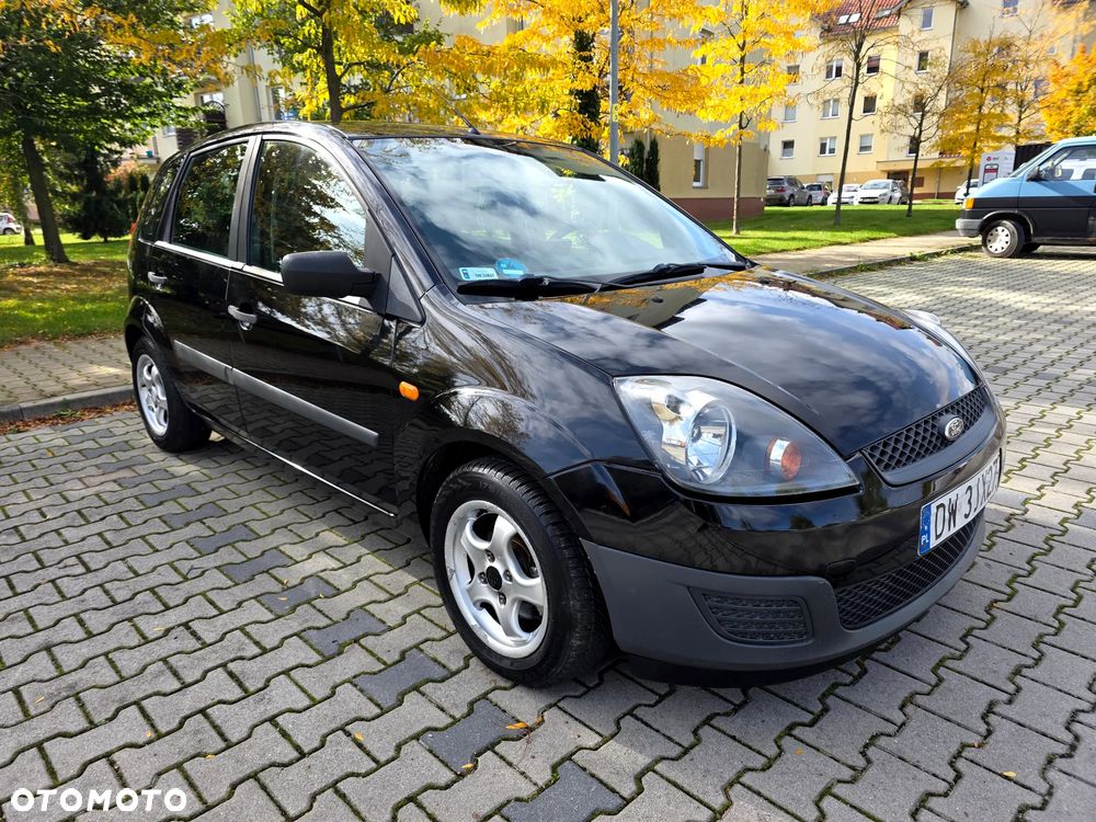 Ford Fiesta 1.25 Ambiente - 14