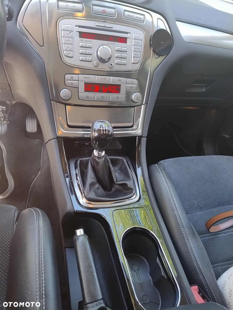Ford Mondeo 1.8 TDCi Ghia - 6
