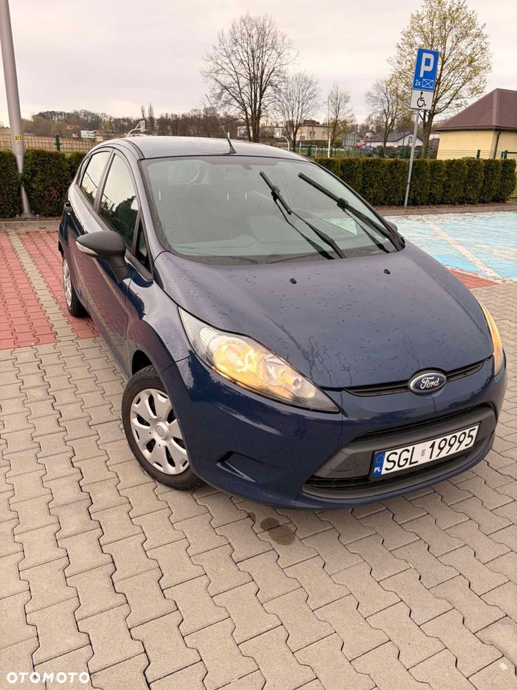 Ford Fiesta 1.25 Ambiente EU5 - 9