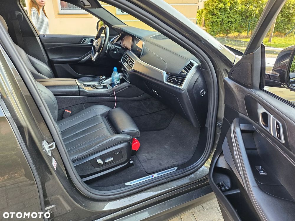BMW X6 - 15