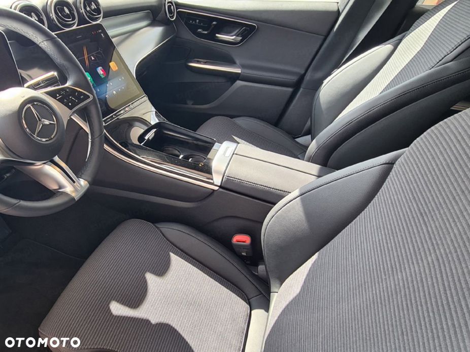 Mercedes-Benz GLC 220 d mHEV 4-Matic Avantgarde - 7