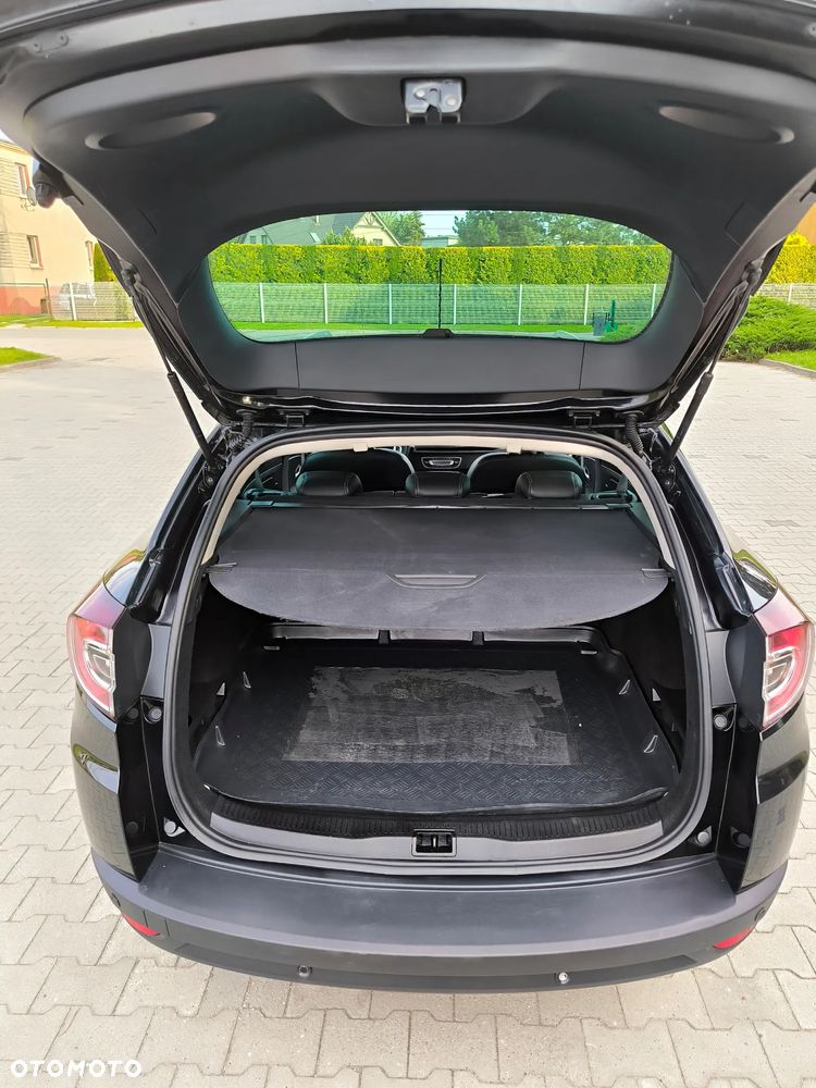 Renault Megane TCe 130 Bose Edition - 27