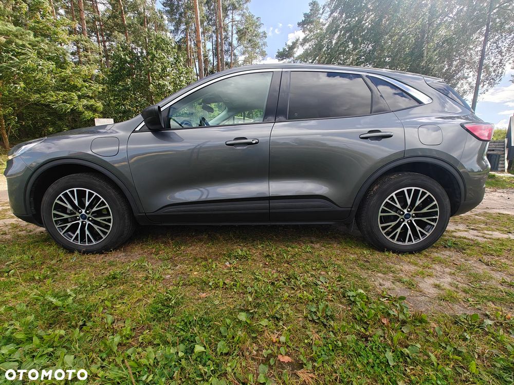 Ford Kuga - 8