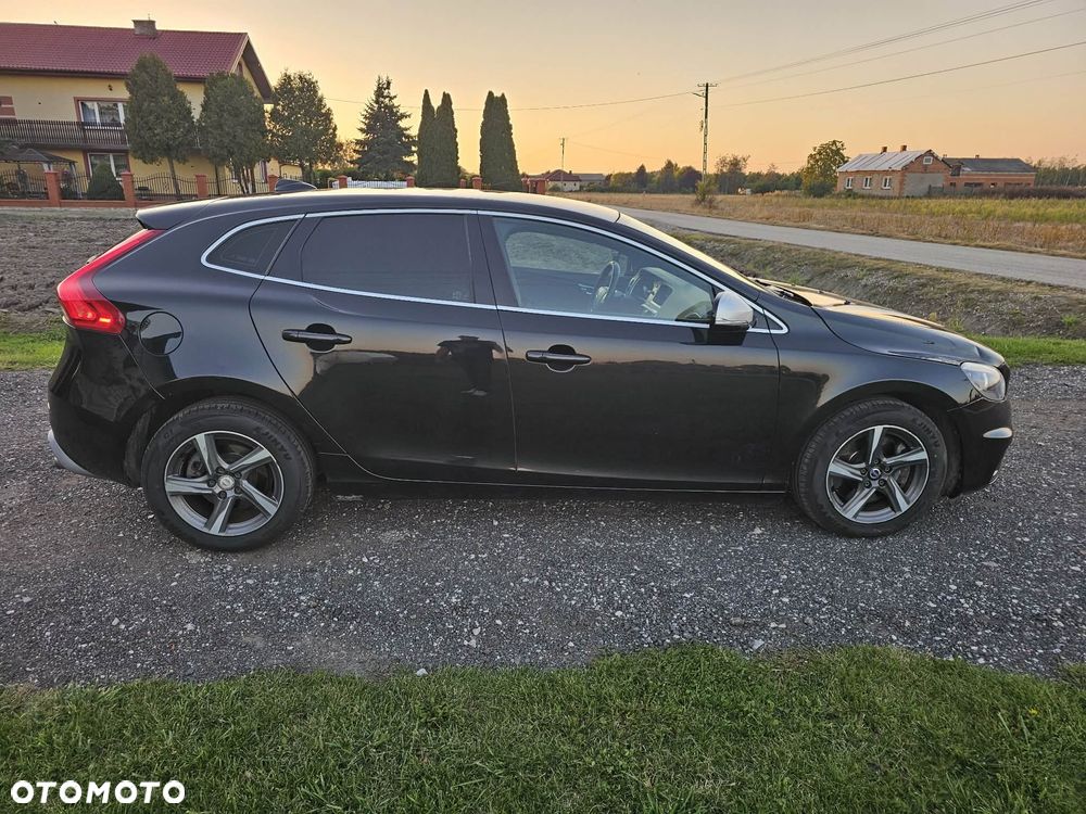Volvo V40 - 2
