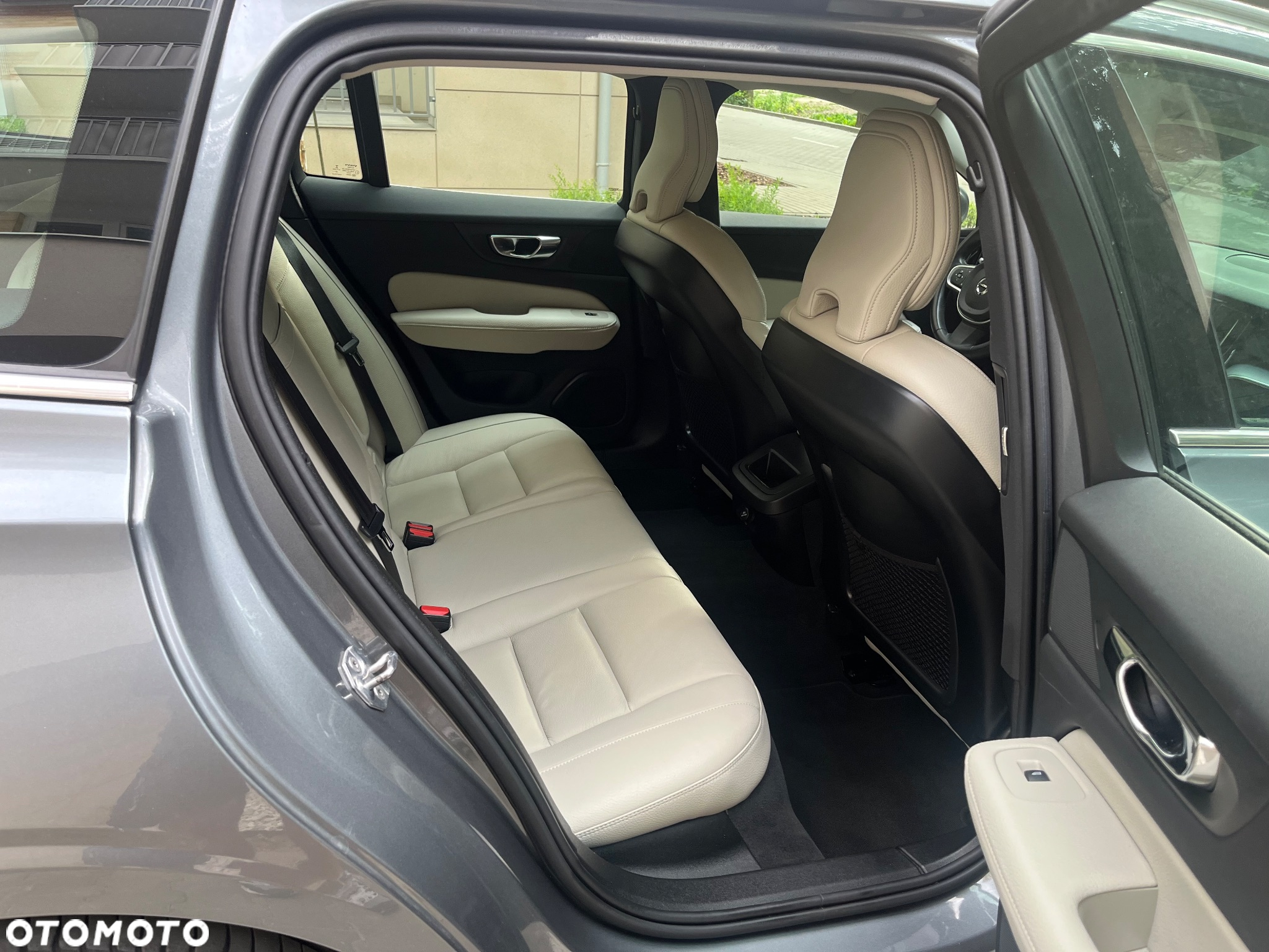 Volvo V60 T5 Geartronic Momentum Pro - 7