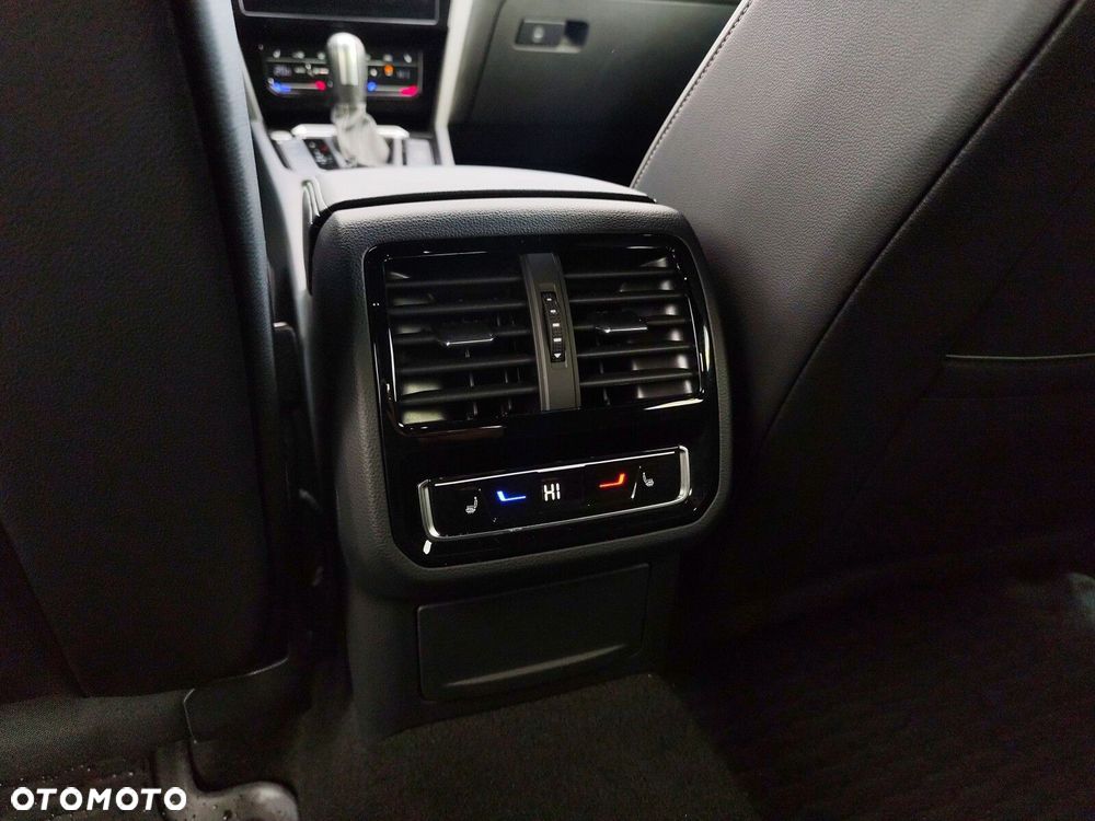 Volkswagen Arteon 2.0 TDI 4Motion R-Line DSG - 14