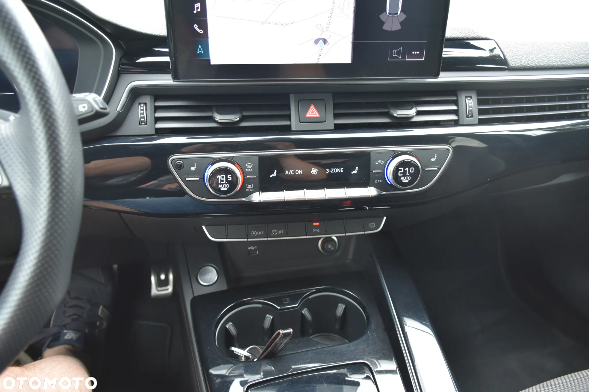 Audi A4 ver-avant-35-tdi-s-tronic-s-line - 23