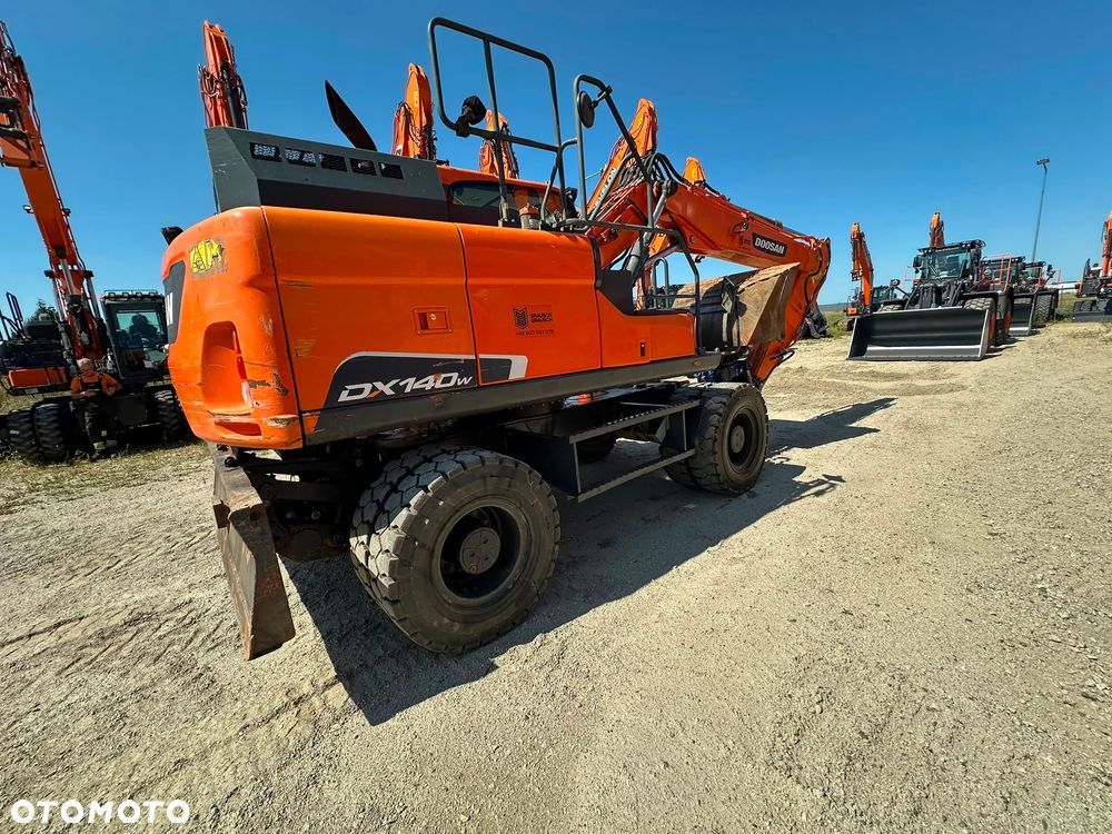 Doosan DX140W-5 - 15