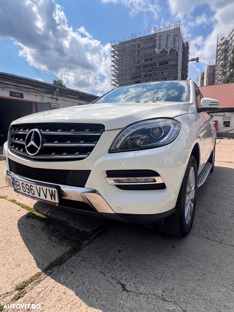 Mercedes-Benz ML 250 BlueTEC 4MATIC Aut - 2