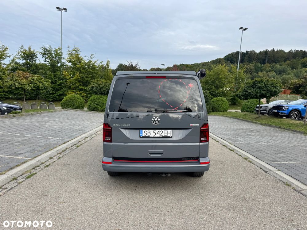 Volkswagen Caravelle - 12