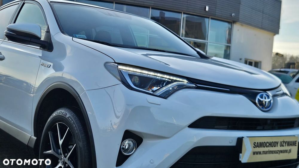 Toyota RAV4 Hybrid Prestige 4x4 - 19