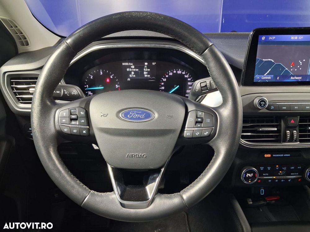Ford Focus - 13