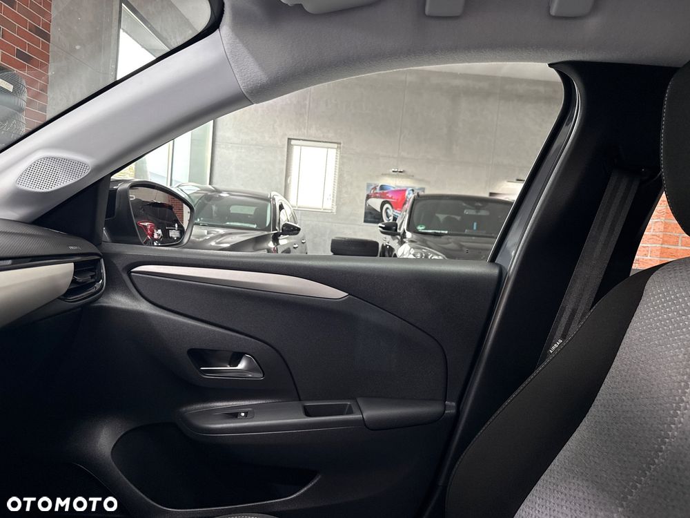 Opel Corsa Standard - 22