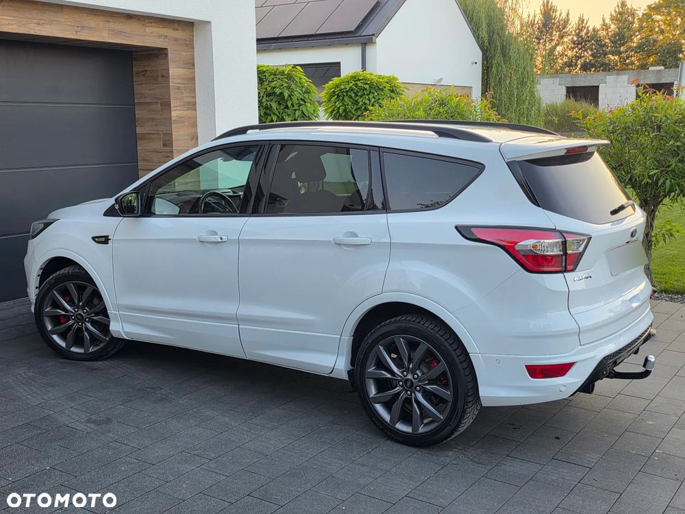 Ford Kuga 2.0 TDCi FWD ST-Line - 23
