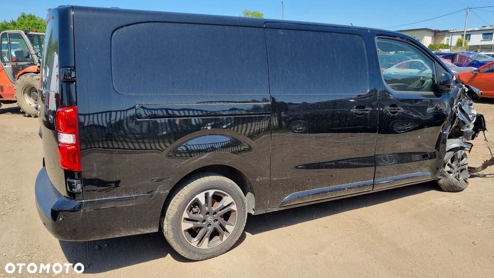 Opel Vivaro - 8