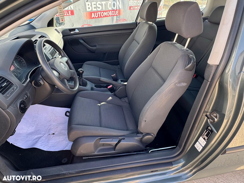 Volkswagen Golf 1.4 FSI Trendline - 6