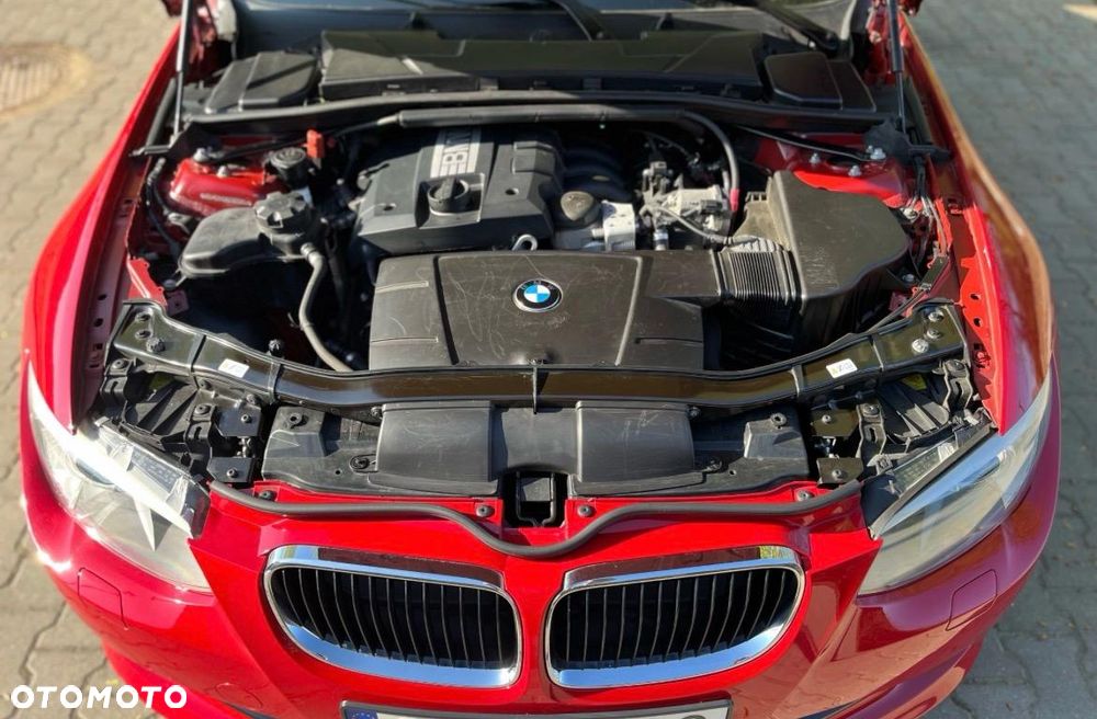 BMW Seria 3 318i Edition Exclusive - 11
