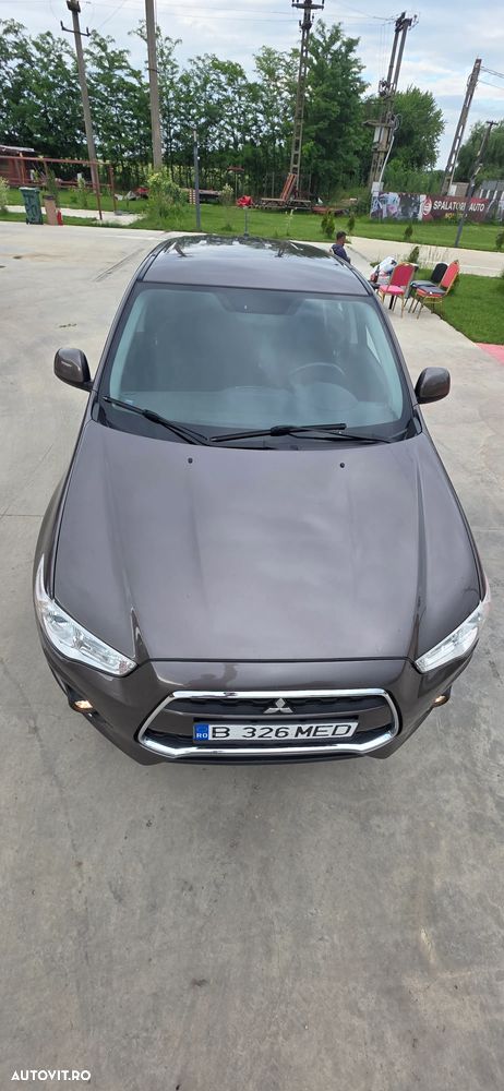Mitsubishi ASX - 9