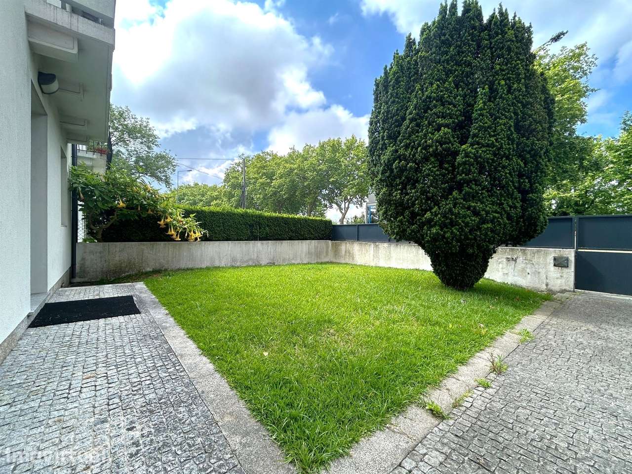 Moradia T2 com terreno | em Matosinhos Circunvalação - Grande imagem: 2/31