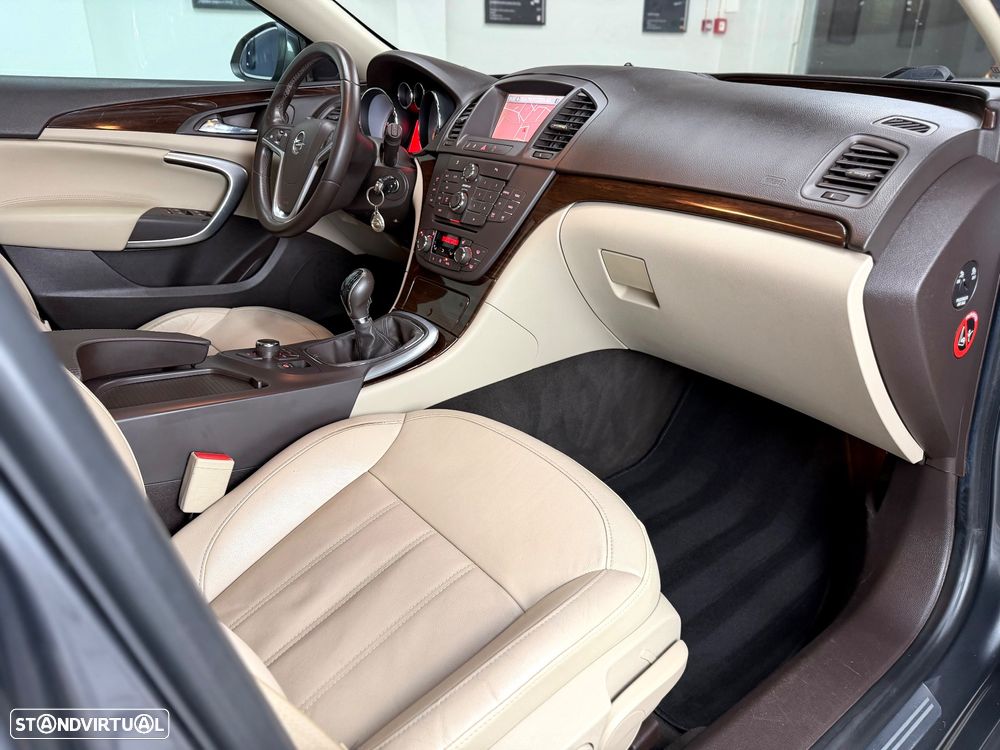 Opel Insignia 2.0 CDTI ecoFLEX Design Edition - 22