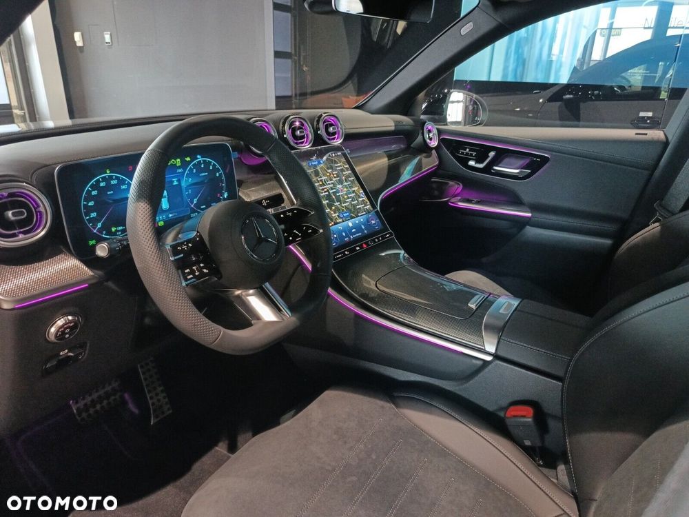 Mercedes-Benz GLC - 21