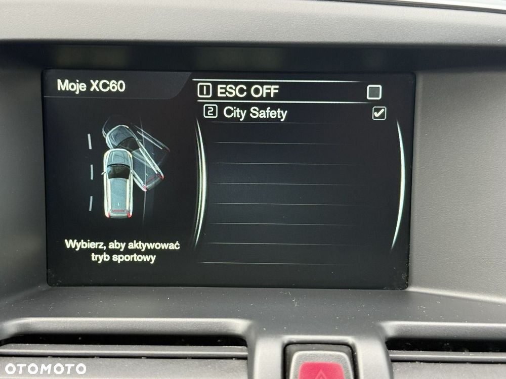 Volvo XC 60 D3 Geartronic Momentum - 24