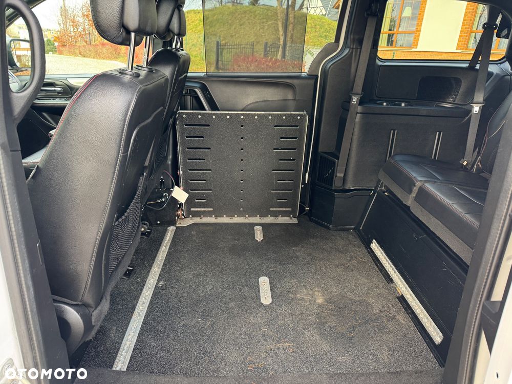 Dodge Grand Caravan 3.6 R/T - 8