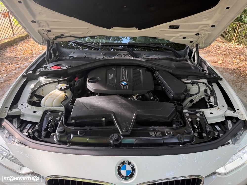 BMW 318 d Line Modern - 28