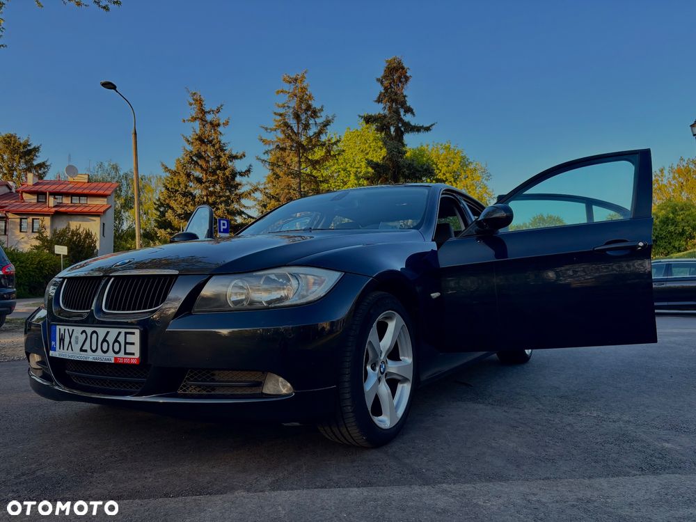 BMW Seria 3 318d - 26