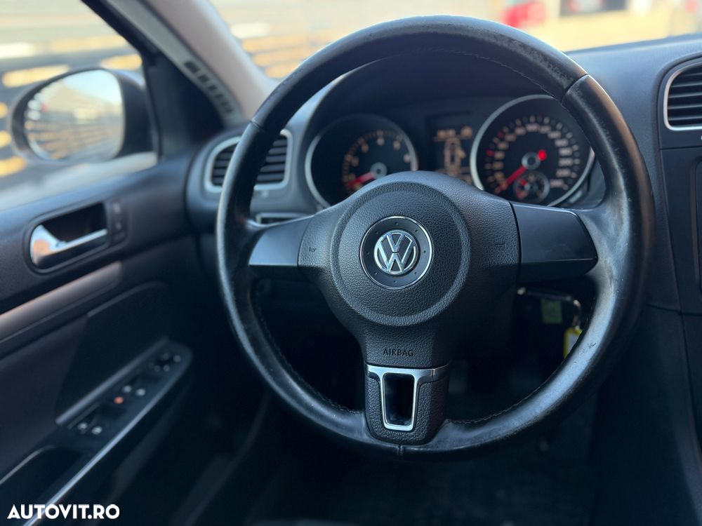 Volkswagen Golf 1.2 TSI BlueMotion Technology MATCH - 9